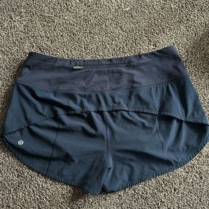 Lululemon - Speed Up High-Rise Lined Short 2.5"